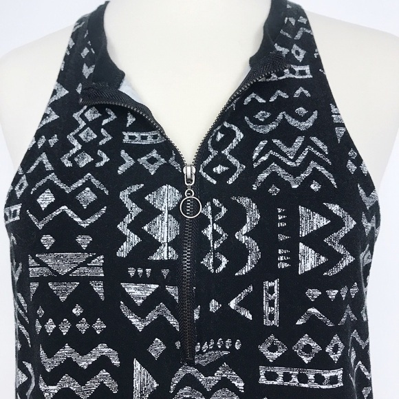 Silence + Noise | Urban Outfitters black/tan tank - Picture 6 of 8